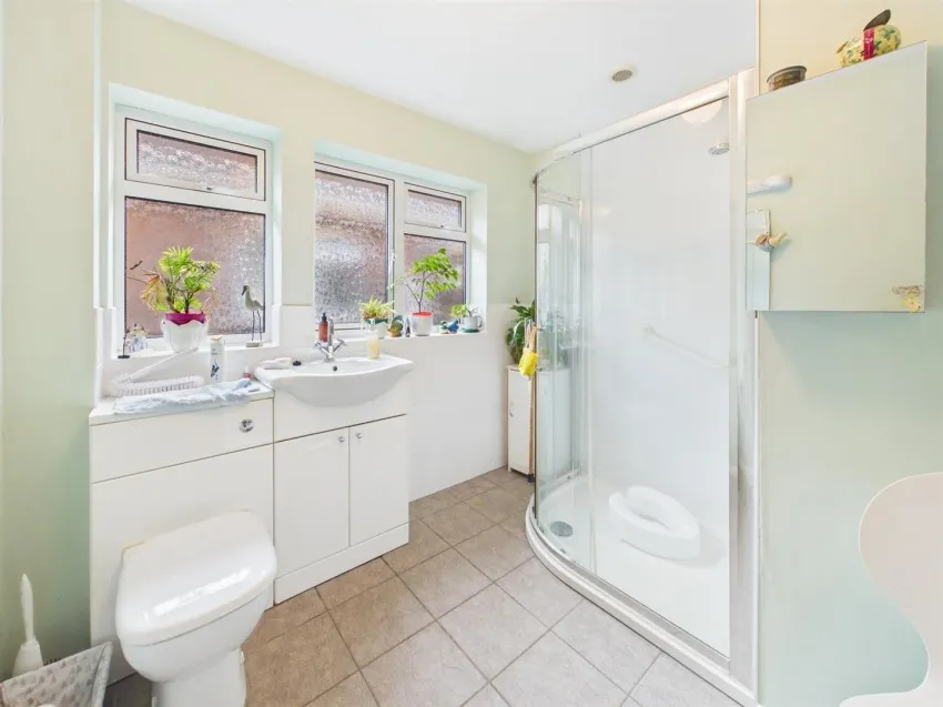 Allendale Close, Longlevens, photo 13