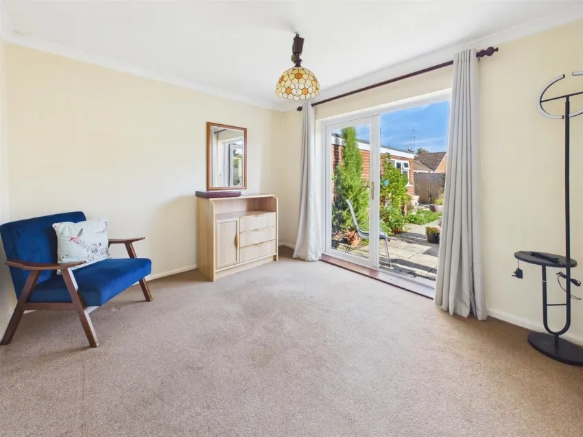 Allendale Close, Longlevens, photo 10