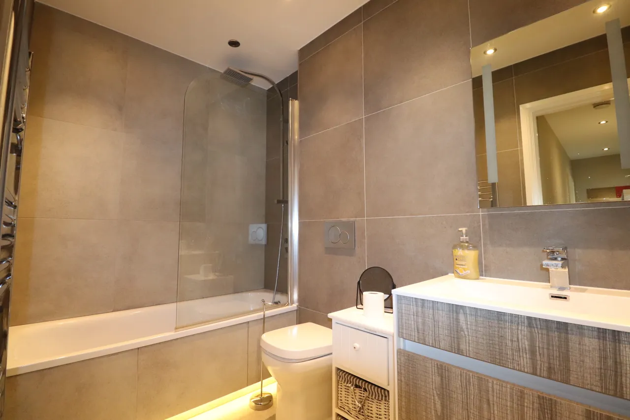 High Street, Brentwood, CM14, photo 4