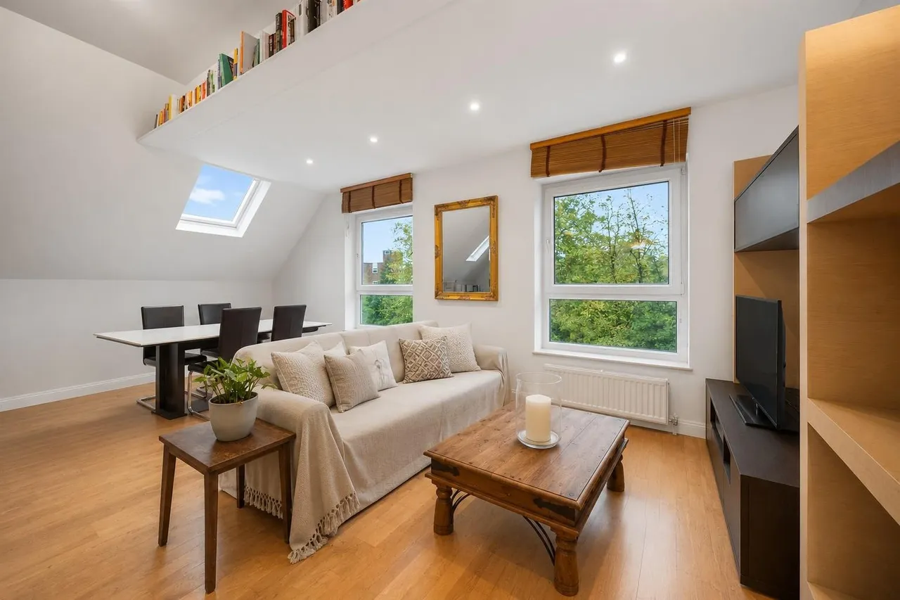 Woodchurch Road South Hampstead, London NW6 3PL, photo 4
