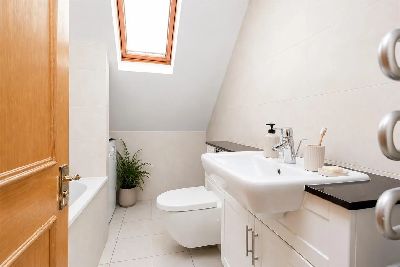 Woodchurch Road South Hampstead, London NW6 3PL, photo 6