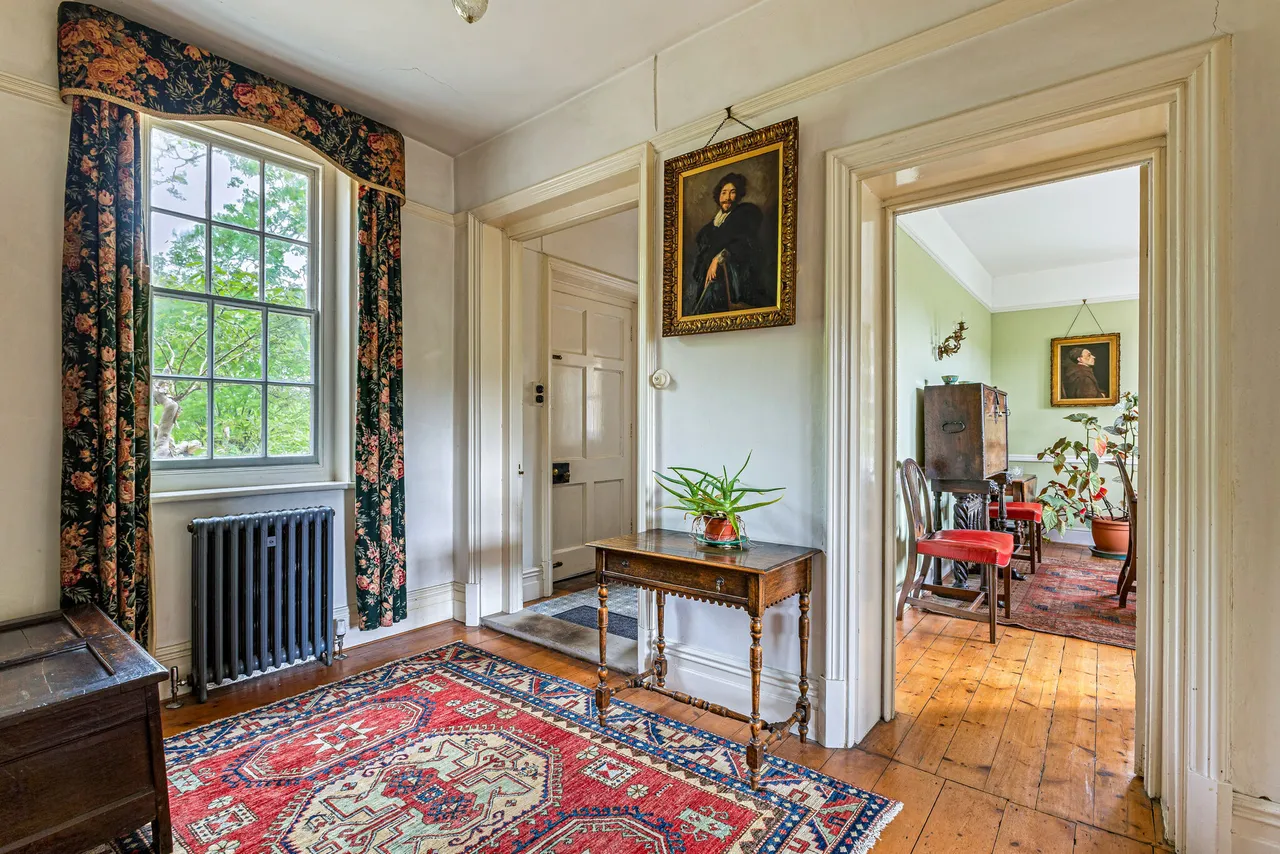 Wanborough Hill, Guildford, GU3, photo 12
