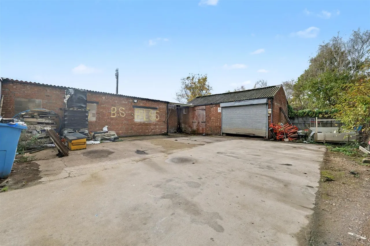 Bedlam Lane, Longford, Coventry, photo 10