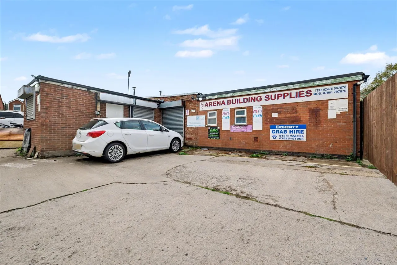 Bedlam Lane, Longford, Coventry, photo 14