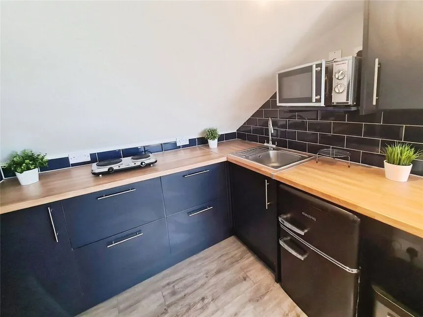 Salisbury Close, Eastleigh, SO50, photo 4