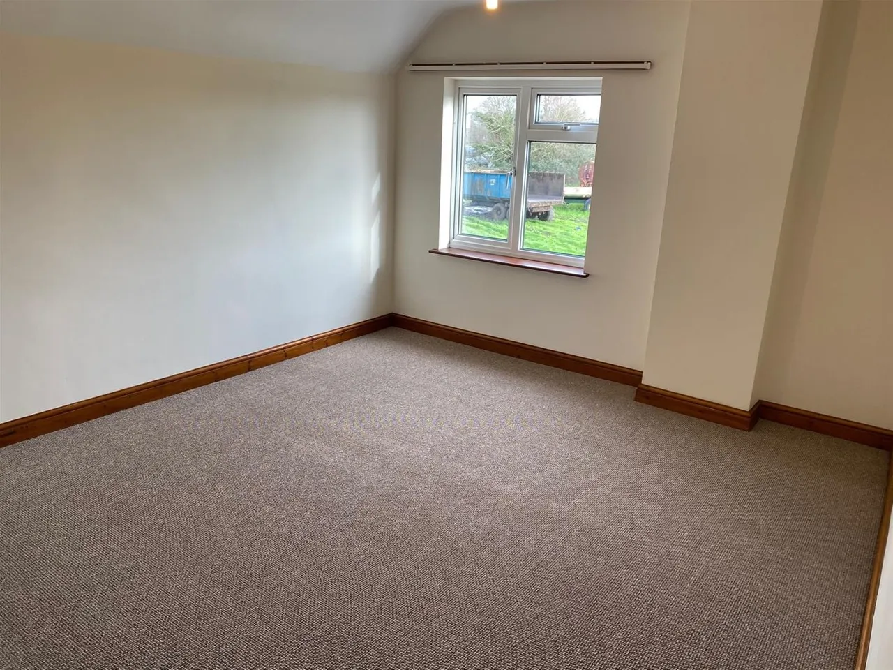 Raineys Cottage Dunwear, Bridgwater, TA6, photo 13