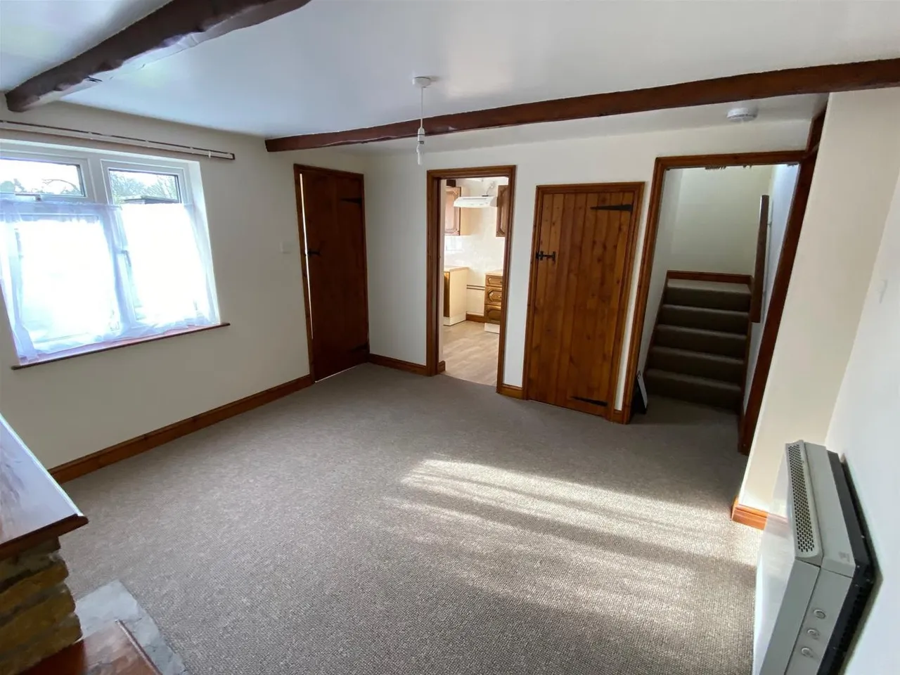 Raineys Cottage Dunwear, Bridgwater, TA6, photo 2