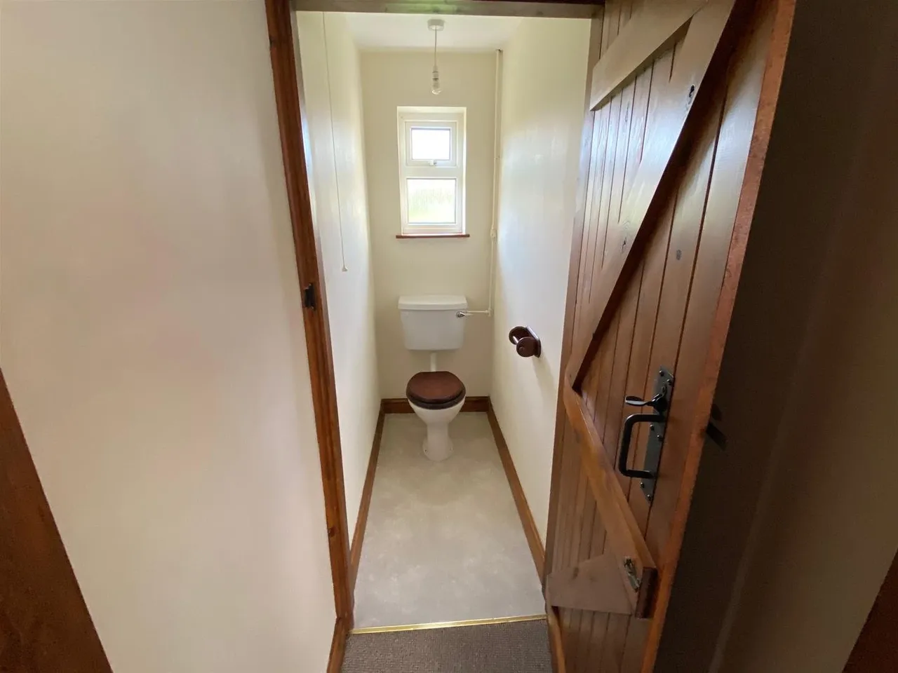 Raineys Cottage Dunwear, Bridgwater, TA6, photo 8