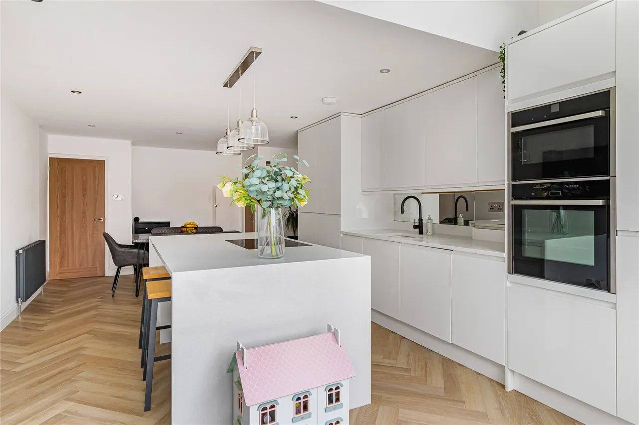Brixham Road, Welling, DA16, photo 12