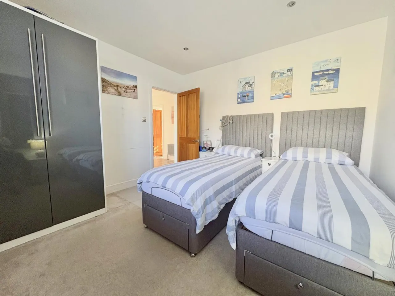 Playfields Drive, BH12, photo 14