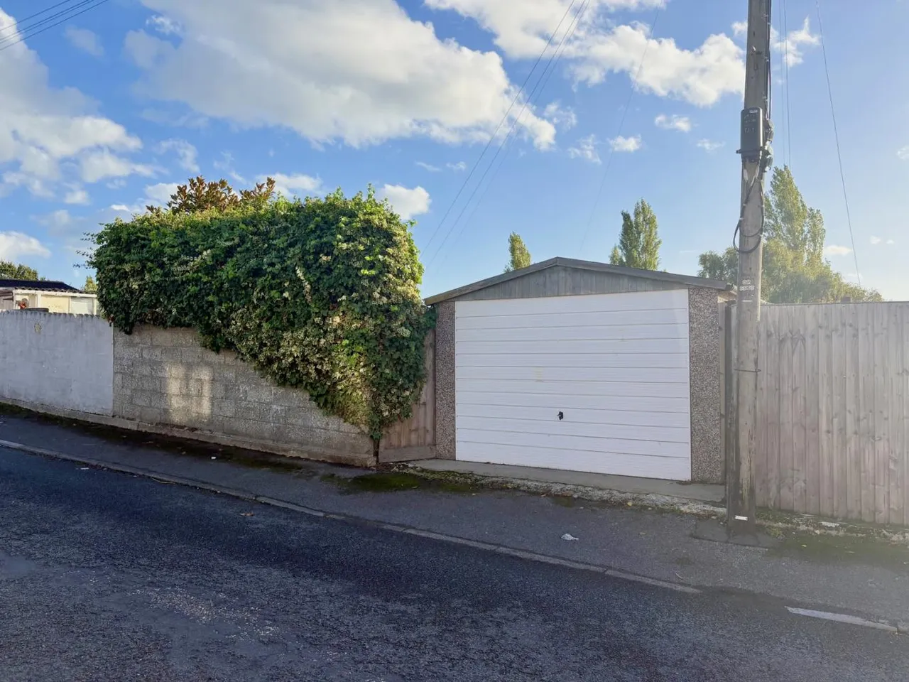 Playfields Drive, BH12, photo 24