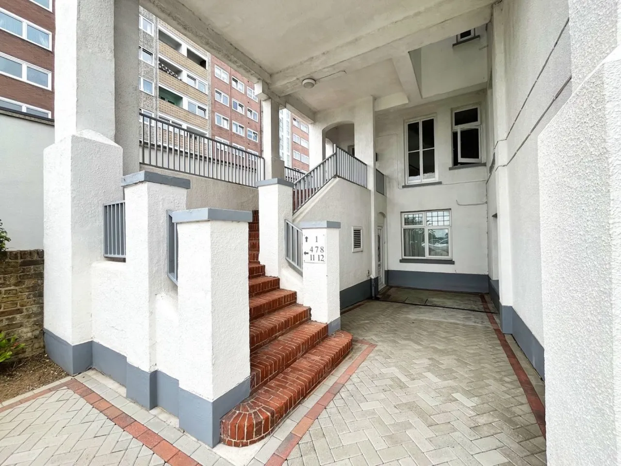 St Johns Court, Westcliff Parade, photo 10