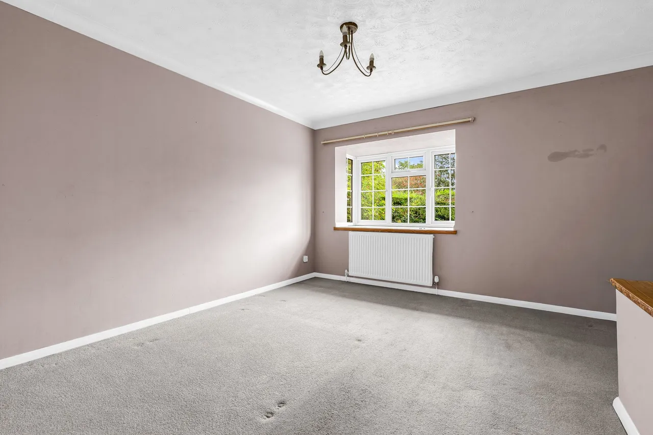 Church Field, Ware, SG12, photo 12