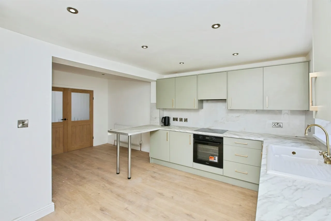 Dorchester Avenue, Chaddesden, Derby, photo 5