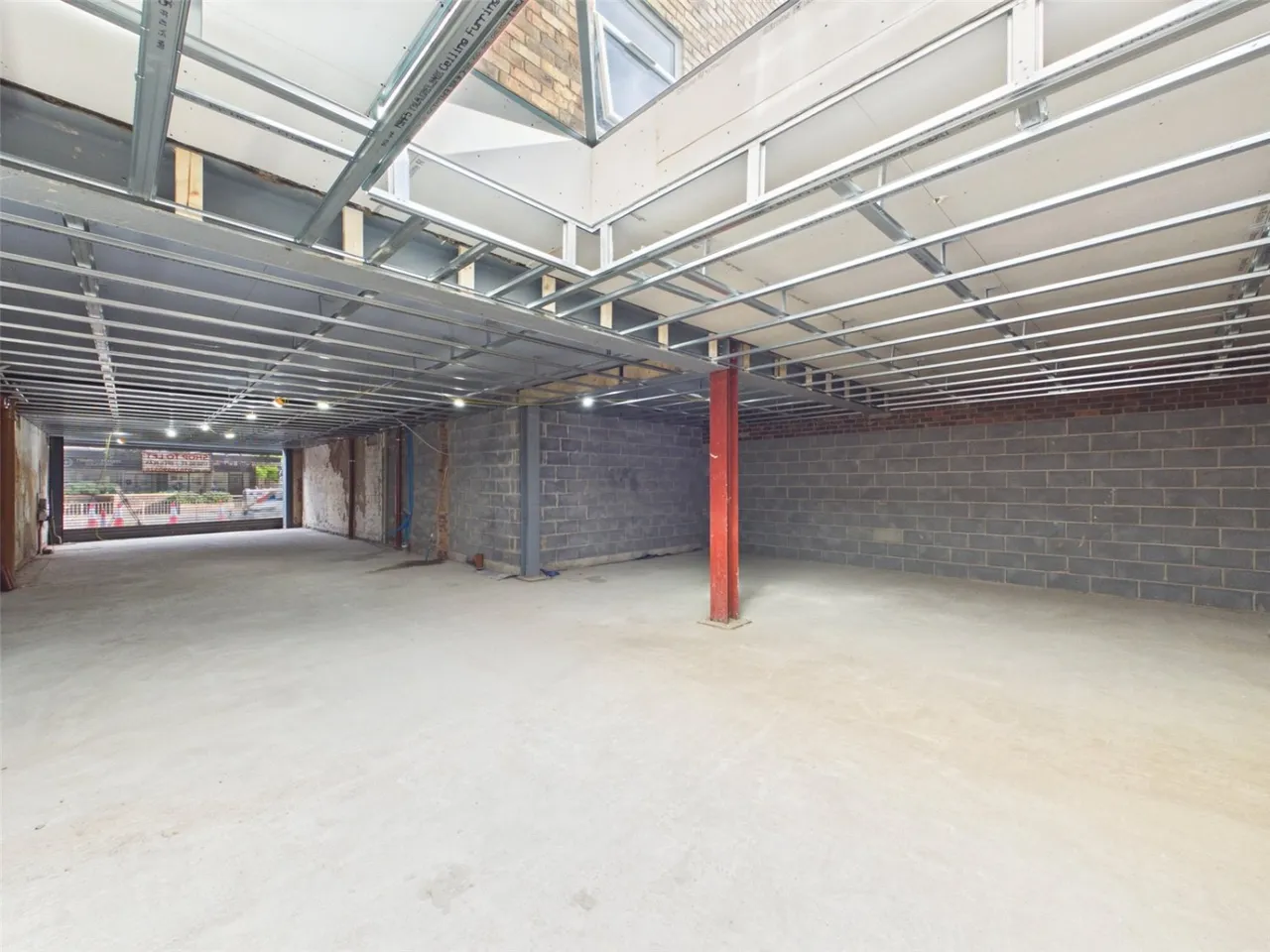 property to rent, Market Place, Long Eaton, NG10