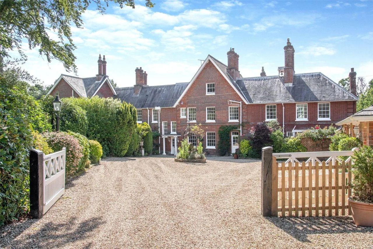 Holmsley South, New Forest, BH23, photo 31
