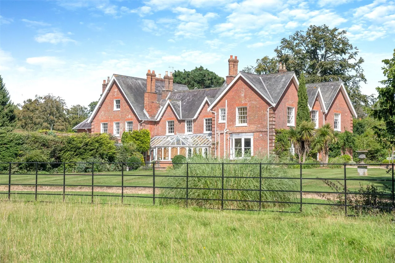 Holmsley South, New Forest, BH23, photo 8