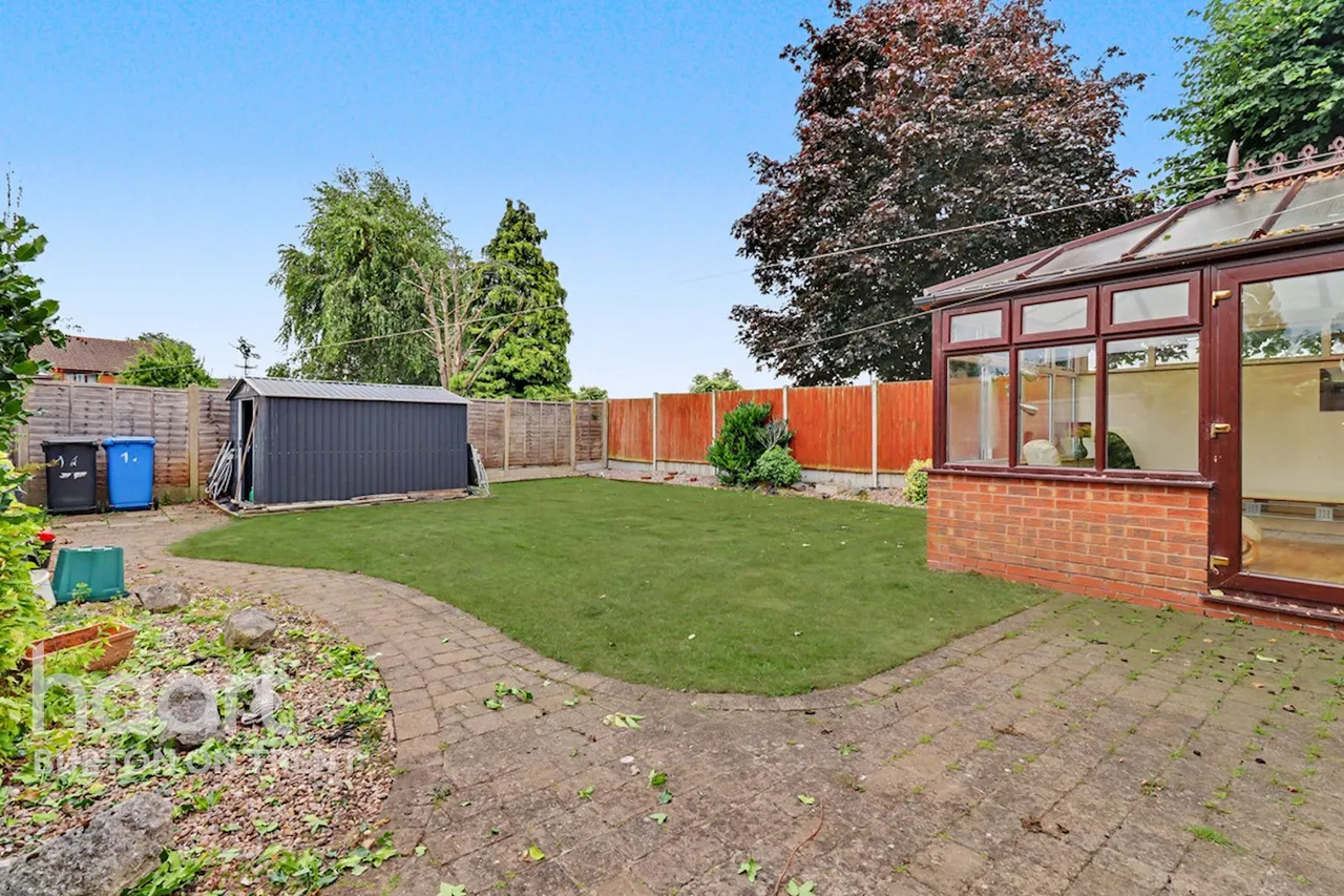 Lanes Close, Kings Bromley, DE13, photo 32