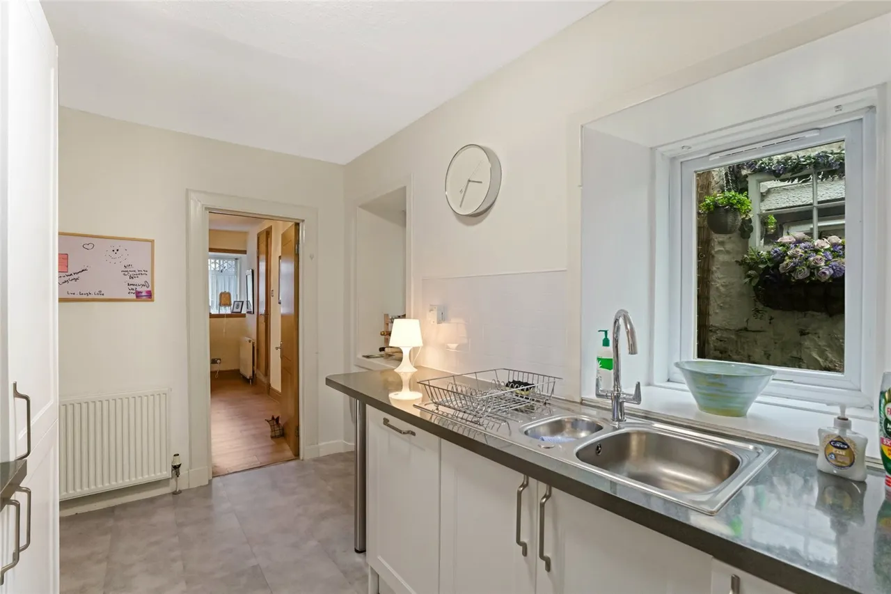 Main Road, Fairlie, KA29, photo 3