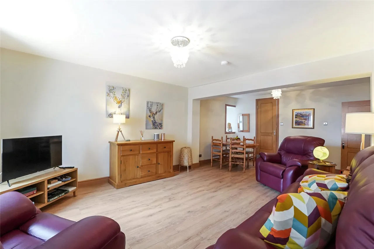 Main Road, Fairlie, KA29, photo 5