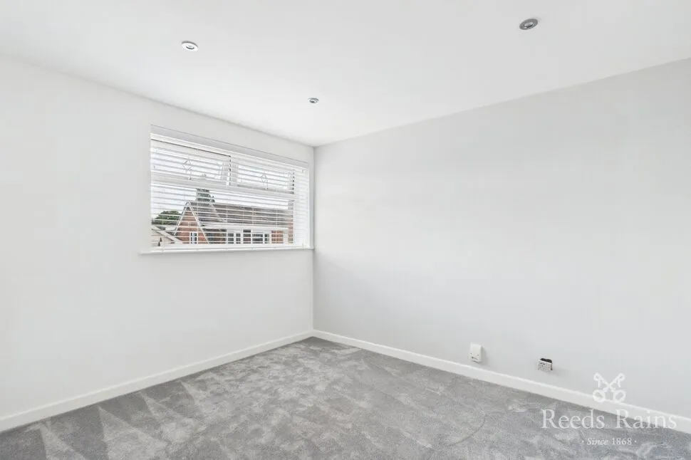 Dale Crescent, St. Helens, WA9, photo 12