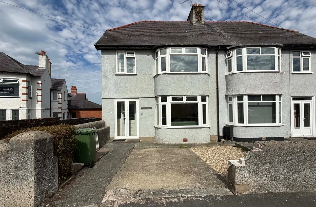 Glynne Road, Bangor, LL57, photo 13