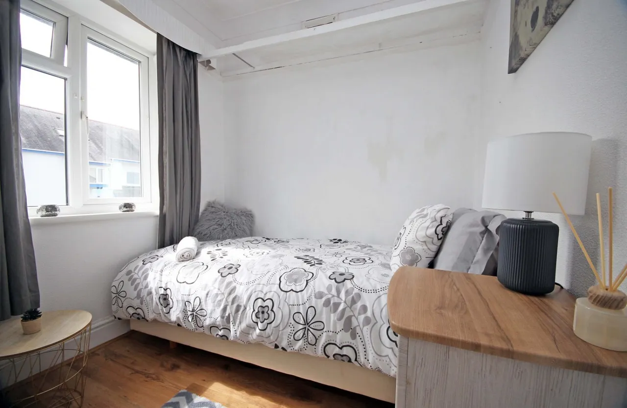 Glynne Road, Bangor, LL57, photo 9