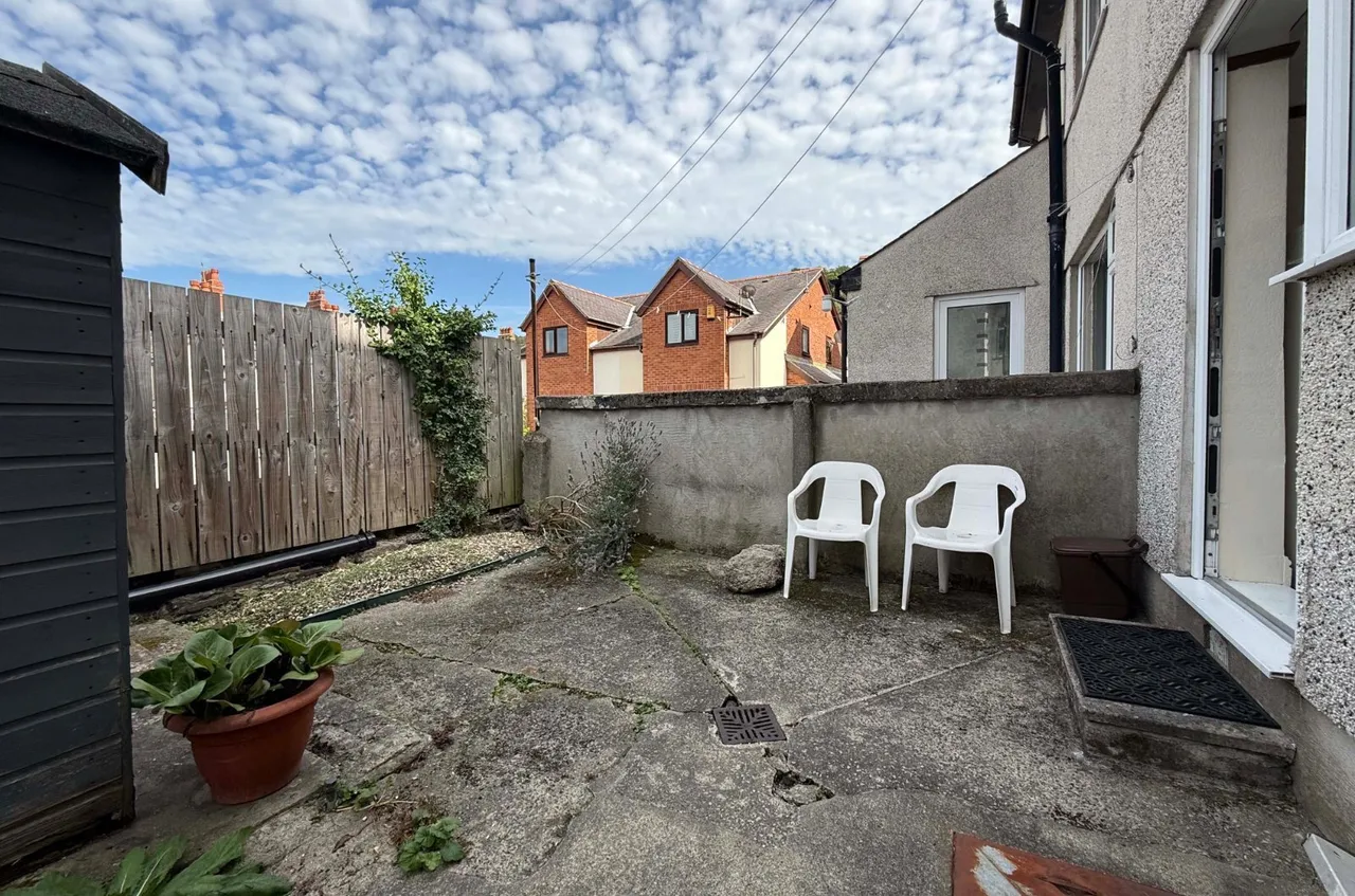 Glynne Road, Bangor, LL57, photo 3