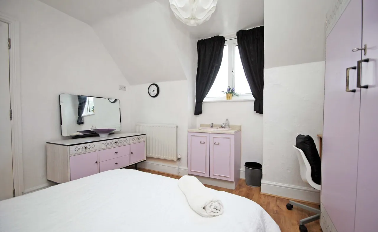Glynne Road, Bangor, LL57, photo 7