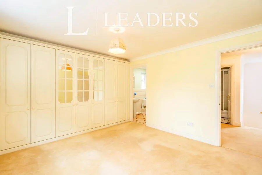 Bathurst Close, Hayling Island, PO11, photo 10