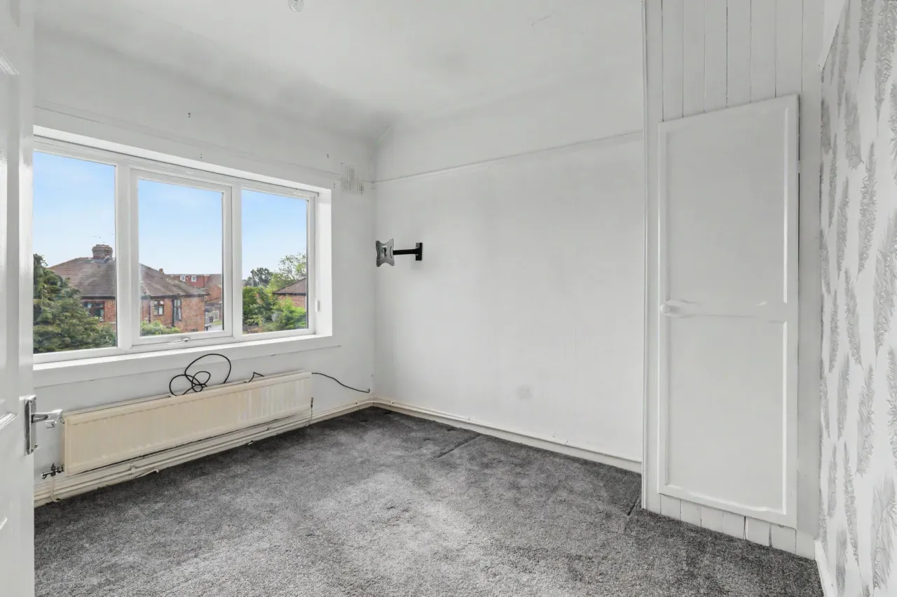 Newfield Drive, Crewe, photo 11
