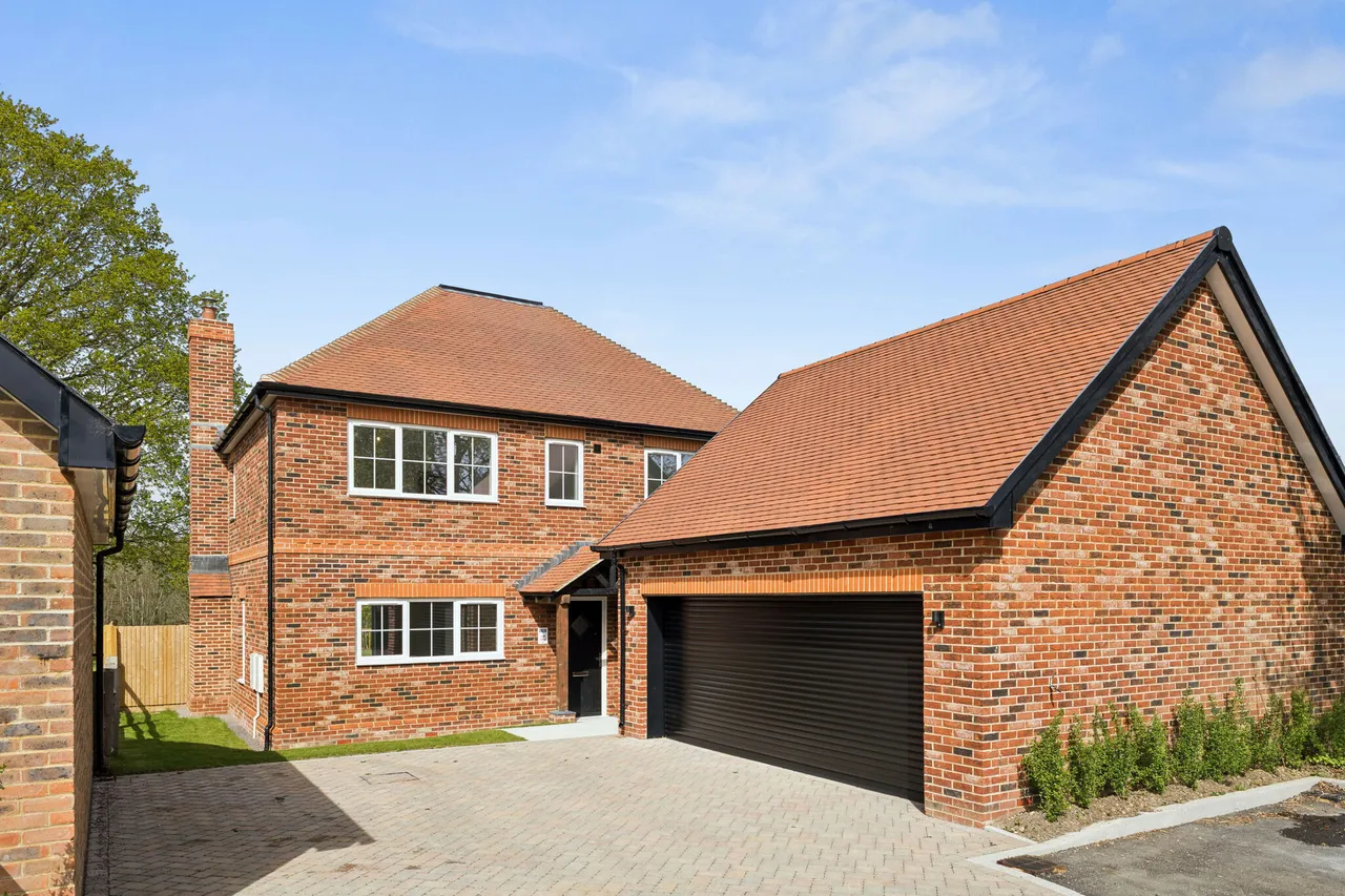 Greenacres Park, Storrington, RH20, photo 2