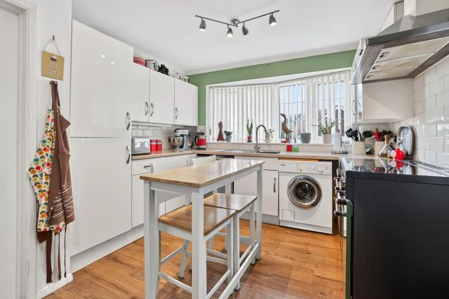 Denton Gardens, East Cowes, PO32, photo 5