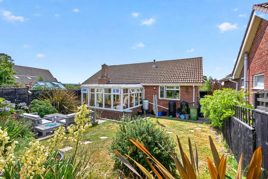 Denton Gardens, East Cowes, PO32, photo 4