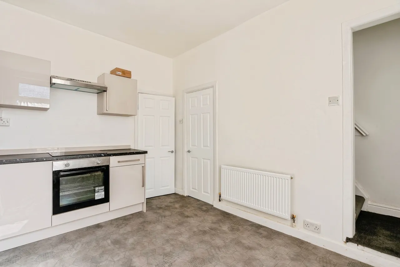 Willow Street, Burnley, BB12, photo 4