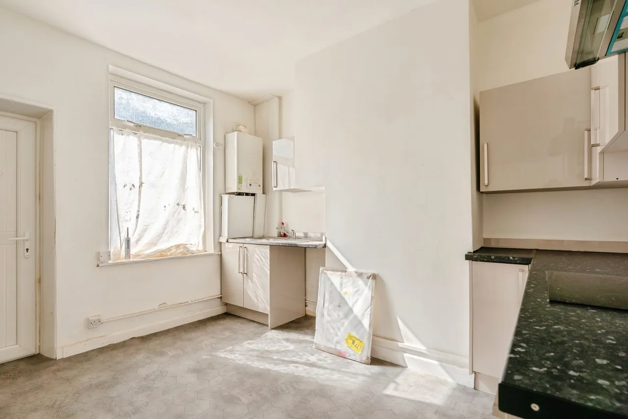 Willow Street, Burnley, BB12, photo 3