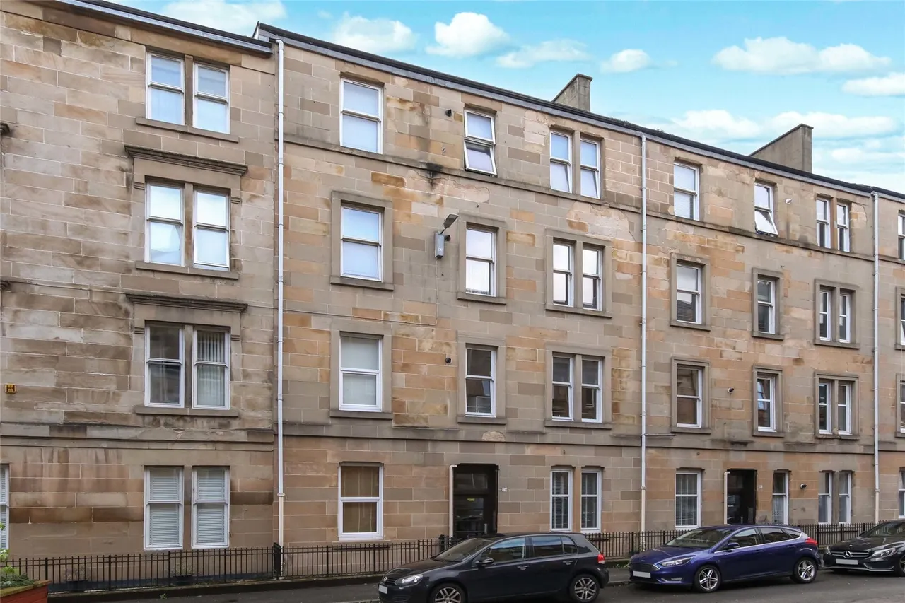 2 bed flat for sale, Bathgate Street, Dennistoun, G31