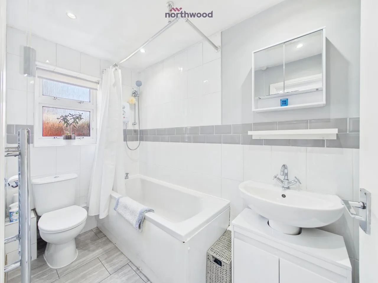 Maple Avenue, Wrexham, LL12, photo 7