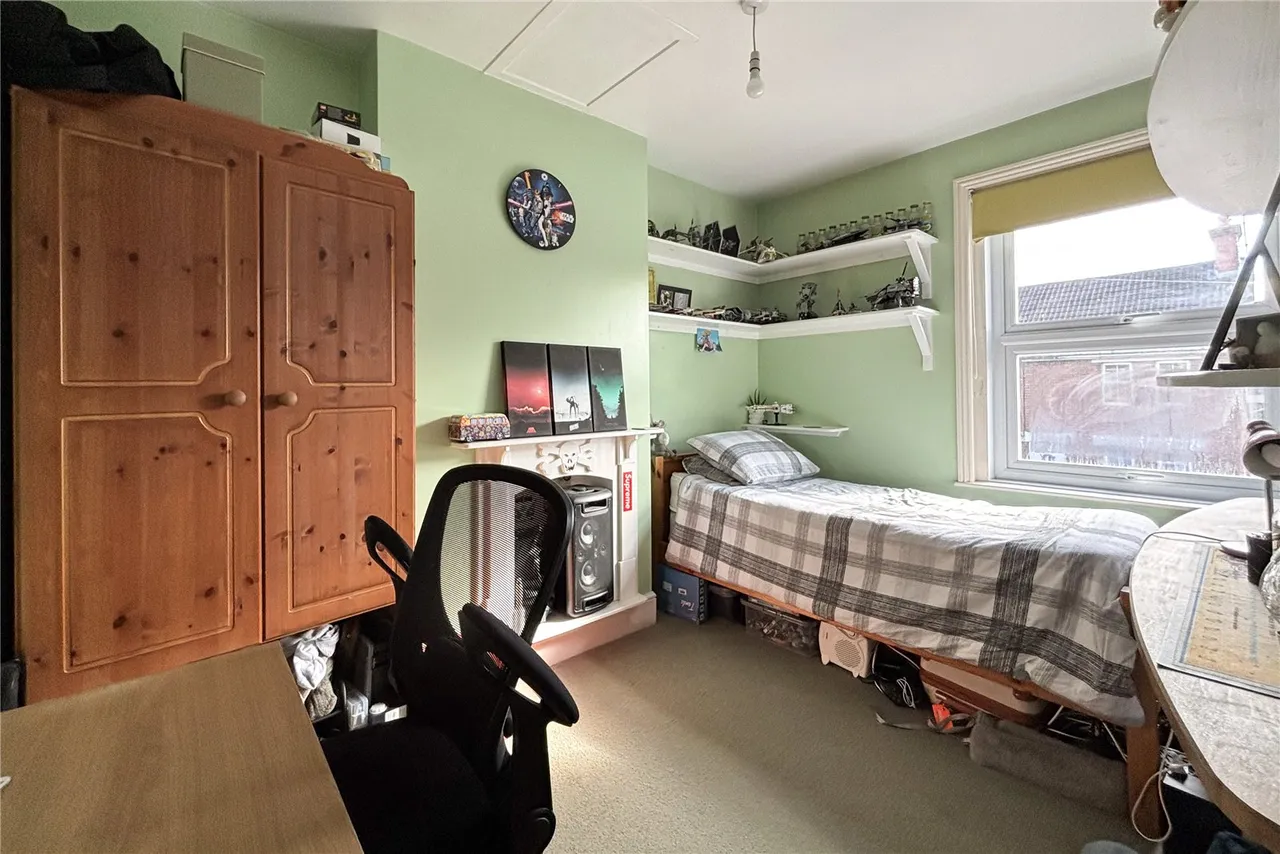 Westbury, photo 7