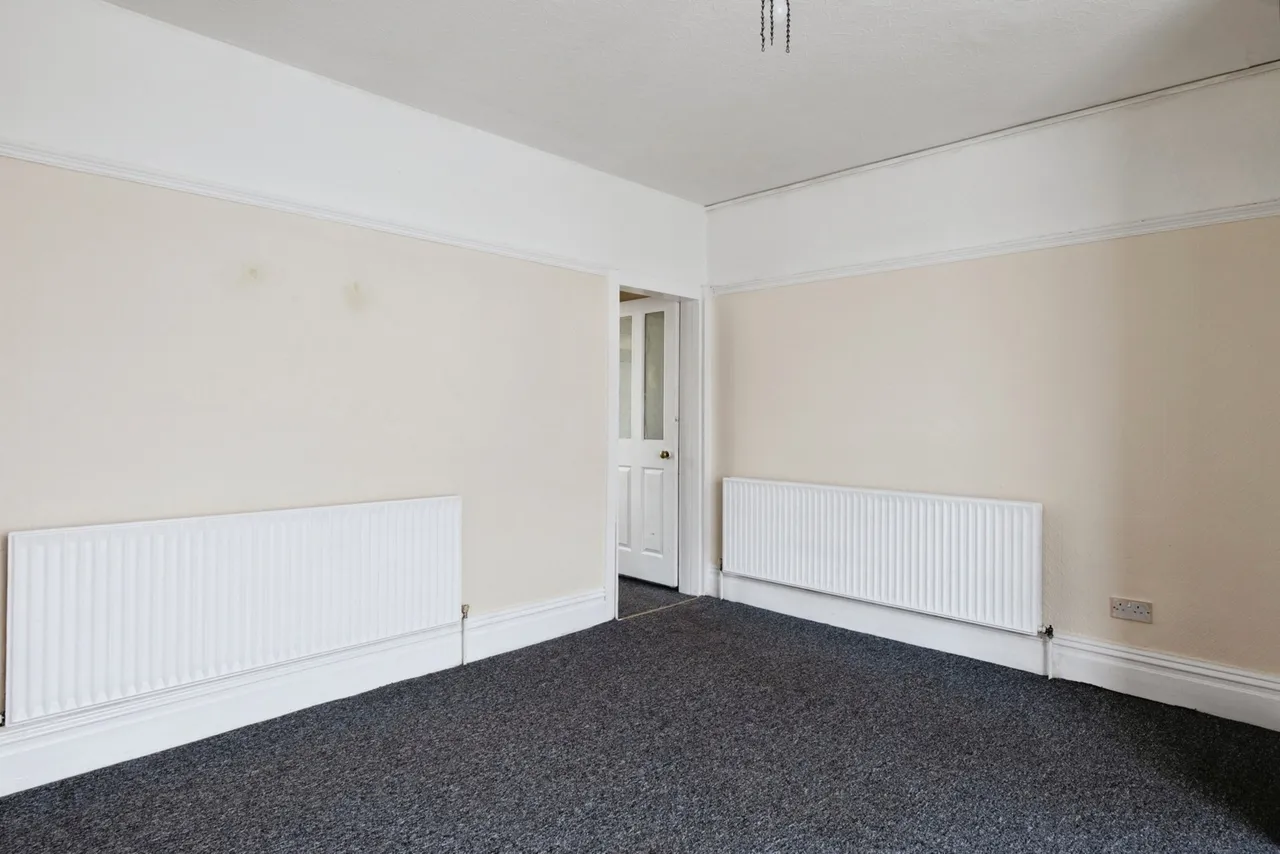 Coniston Avenue, Barking, IG11, photo 6