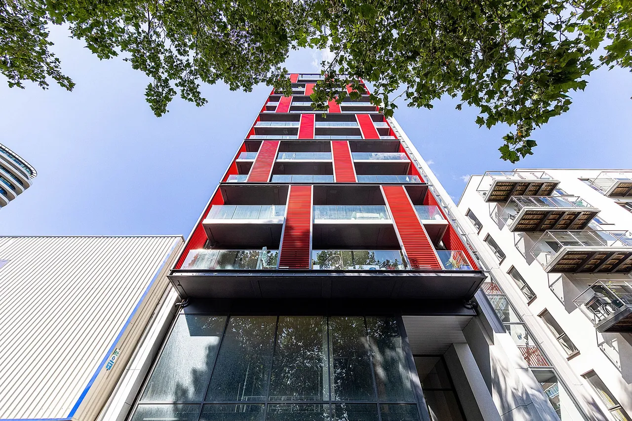 London, SW11, photo 6