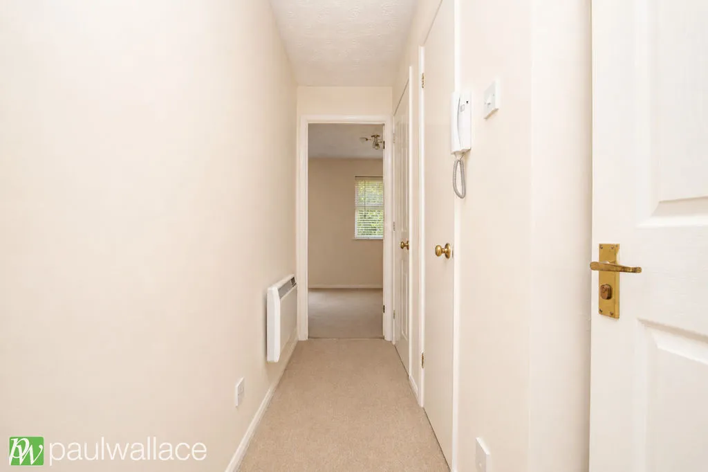 Lee Close, Stanstead Abbotts, SG12, photo 7