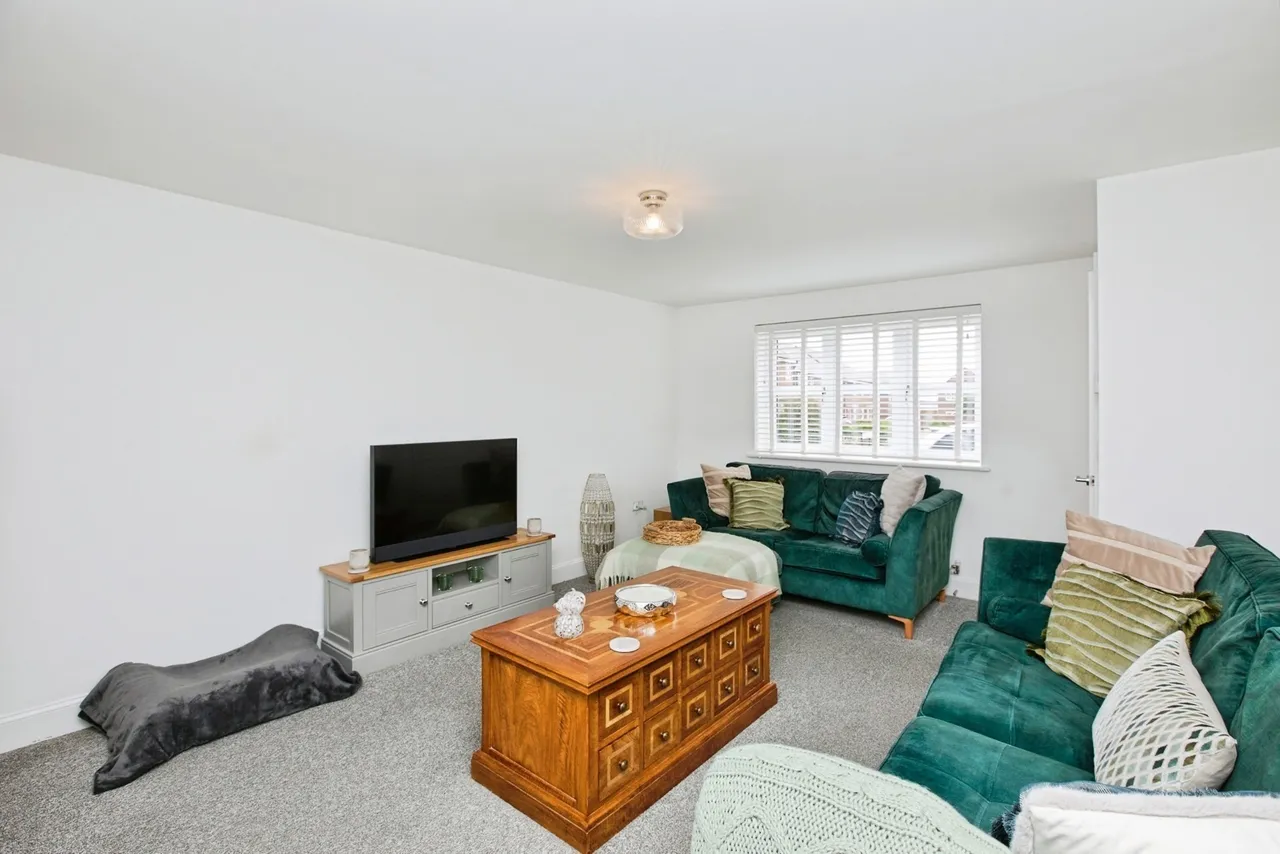 Canterbury Drive, Littleover, DE23, photo 3