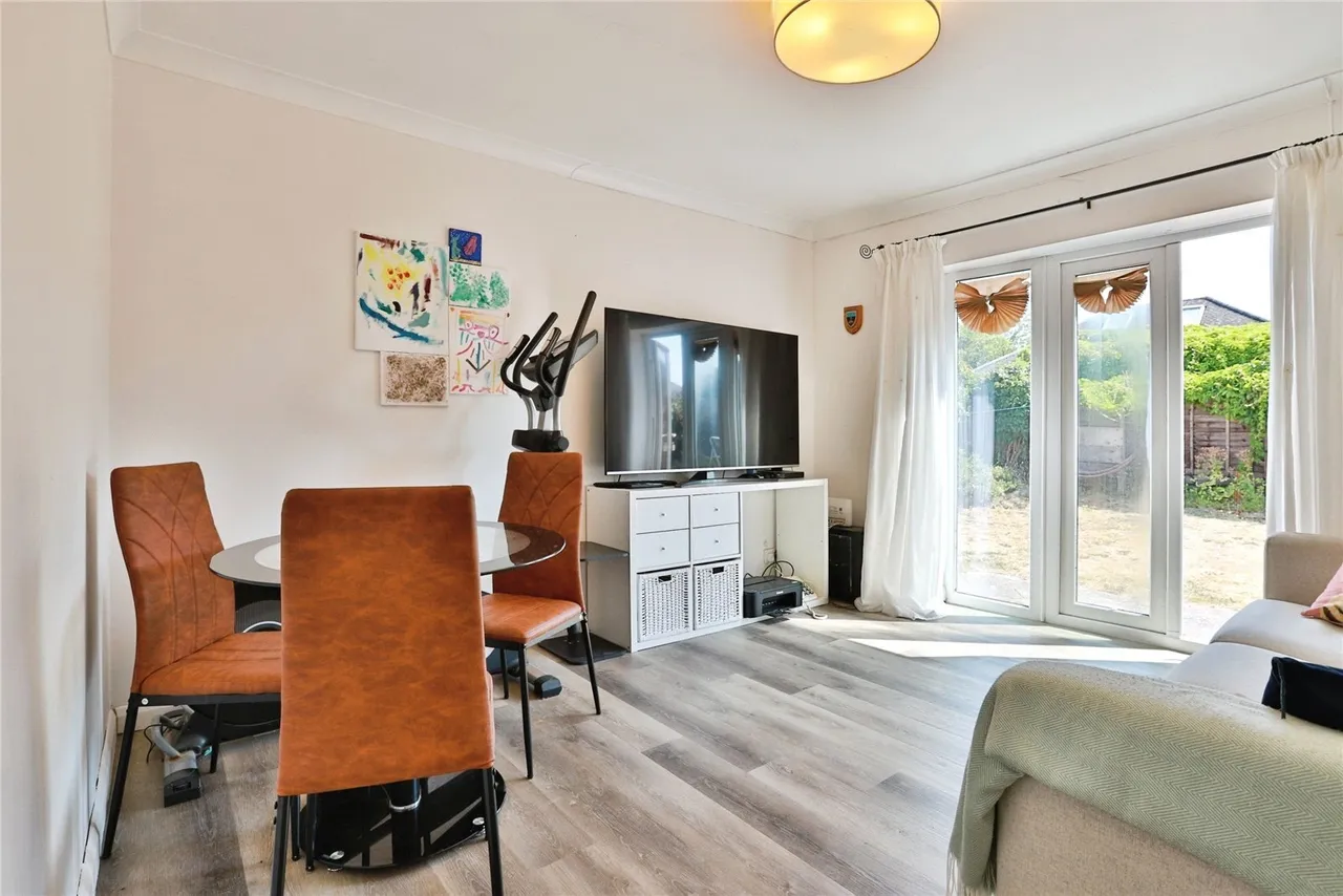 Sandown Road, Christchurch, BH23, photo 2
