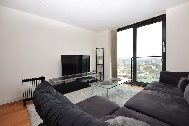 City Lofts, 7 St. Pauls Square, Sheffield, S1 2LL, photo 2
