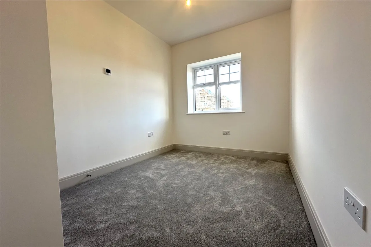 Ively Road, Fleet, GU51, photo 5