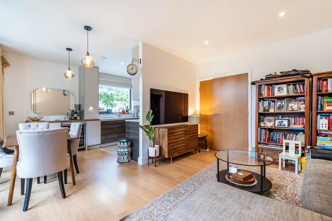 Kilburn Park Road, London, NW6, photo 5