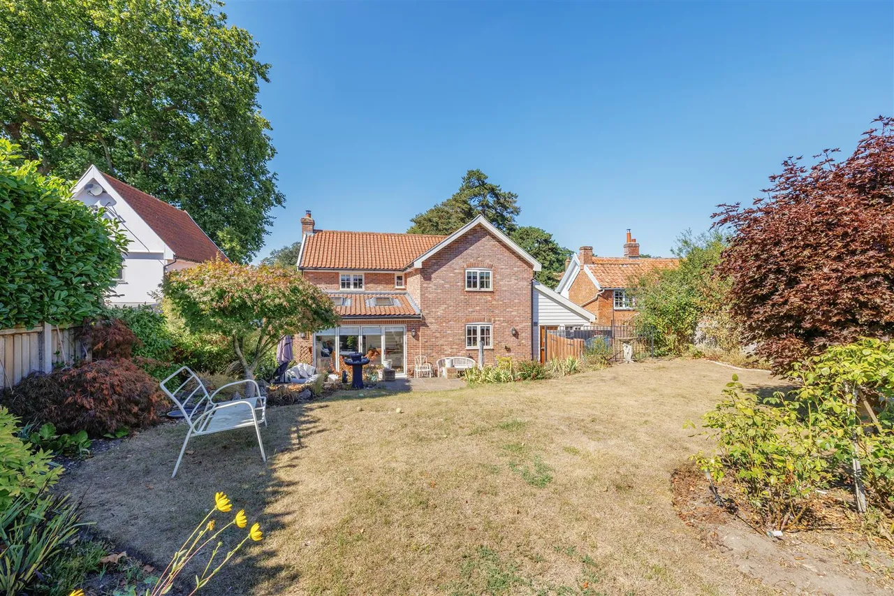 The Causeway, Peasenhall, IP17, photo 5