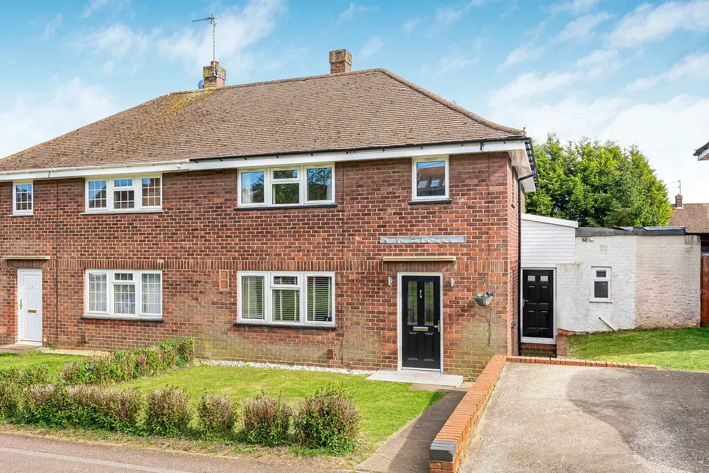 Newton Road, Bletchley, Milton Keynes, Buckinghamshire, MK3 5DH, photo 26