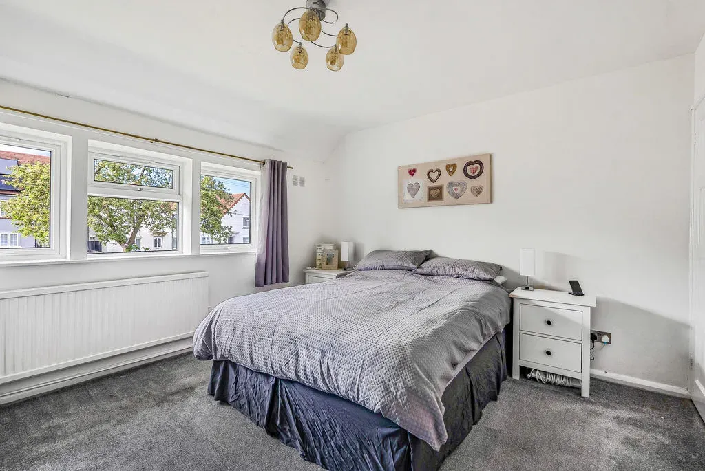 Newton Road, Bletchley, Milton Keynes, Buckinghamshire, MK3 5DH, photo 8